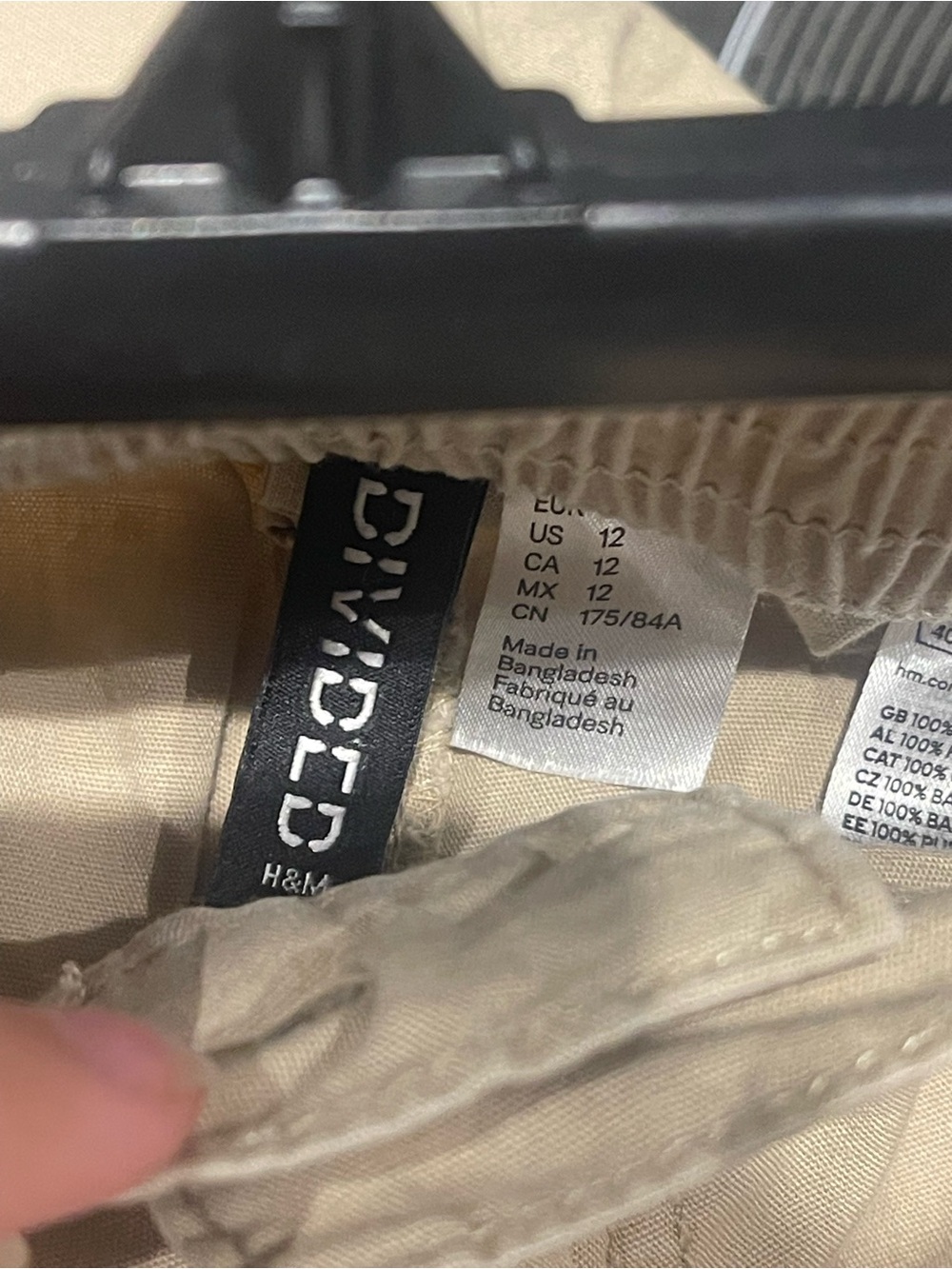 H&M Khaki Cargo Pants with Utility Pockets - Picture 4 of 5